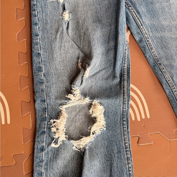 Abercrombie & Fitch High Rise Blue Jeans - Picture 2 of 9